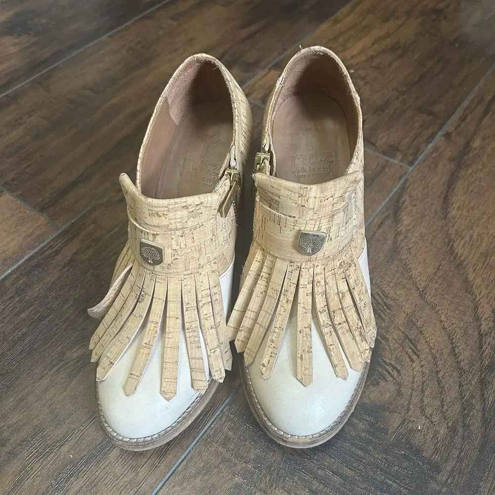 Rutz Walk in Cork Ankle Heel Boots Tan Fringe Womens 36 Side Zip